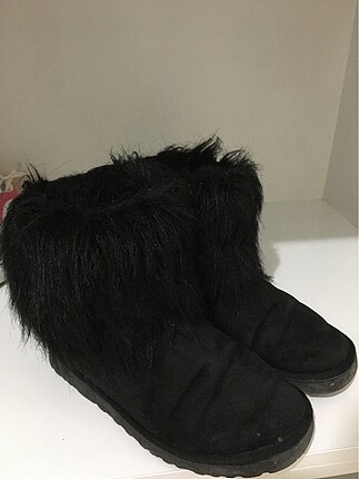 39 Beden Tüylü ugg