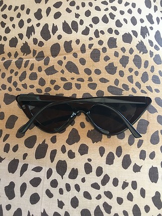 universal Beden Bershka cat sunglasses