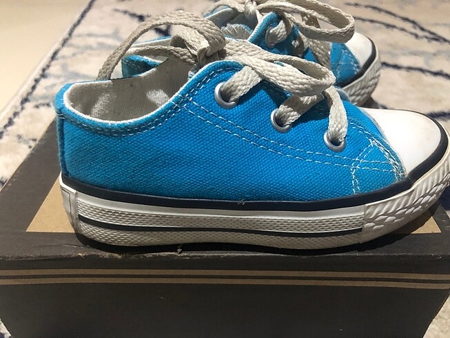 Converse spor ayakkabı