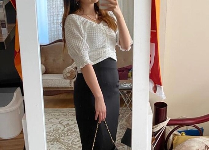 Önü Büzgülü Crop