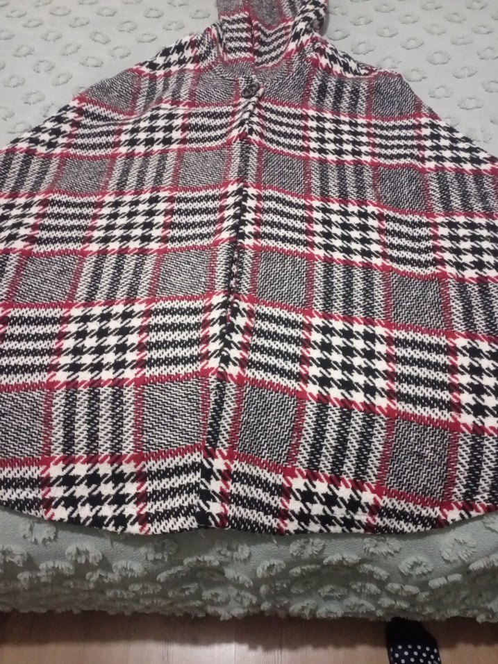 Uzun Kareli Gri Kadın Panço - Görsel 3