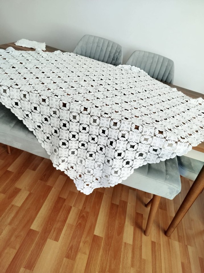El İşi Dantel Masa Örtüsü - Görsel 2