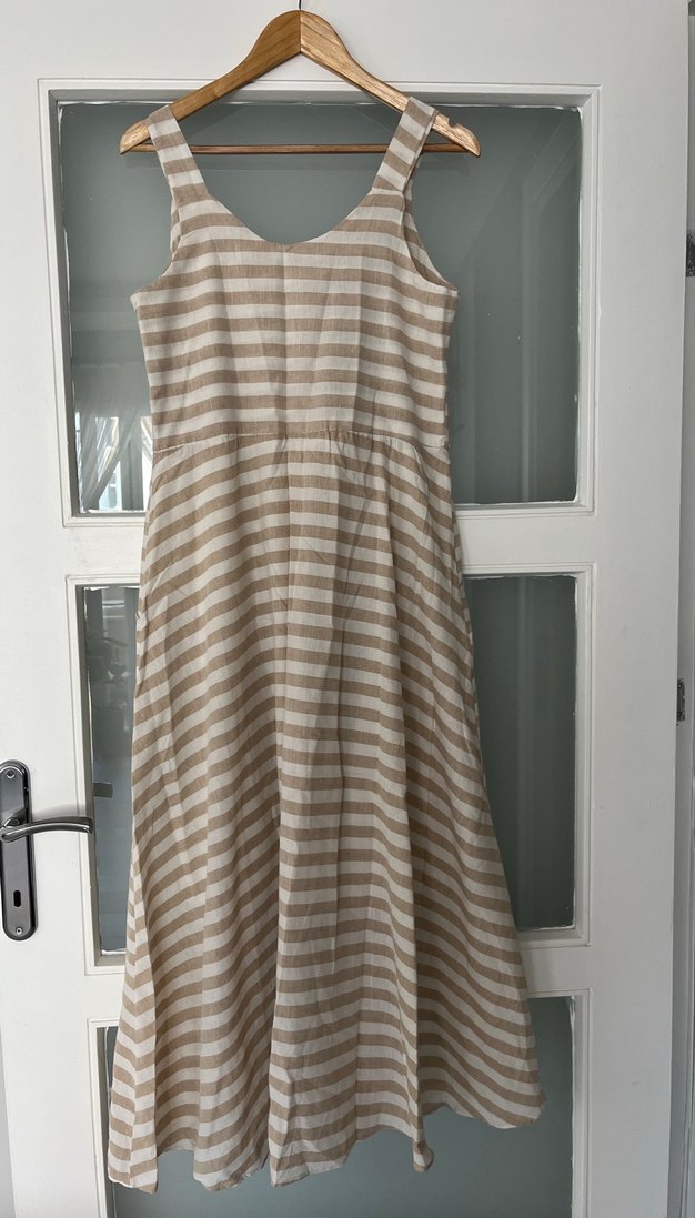 Düğmeli Keten Bej Çizgili Uzun Elbise - Görsel 3