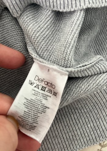 Gri Düğmelierkek çocuk kazak - Görsel 5