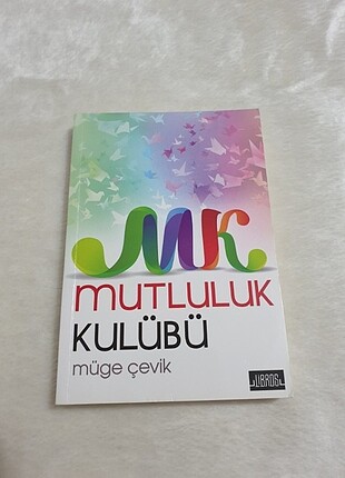 Mutluluk Kulübü - Müge Çevik 