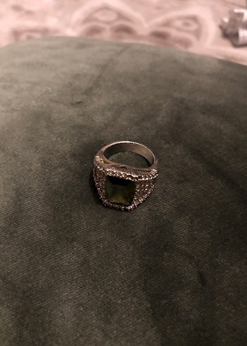 Yesil yuzuk - Görsel 2