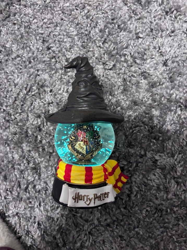Harry Potter Gri Figür Kar Küresi - Görsel 2