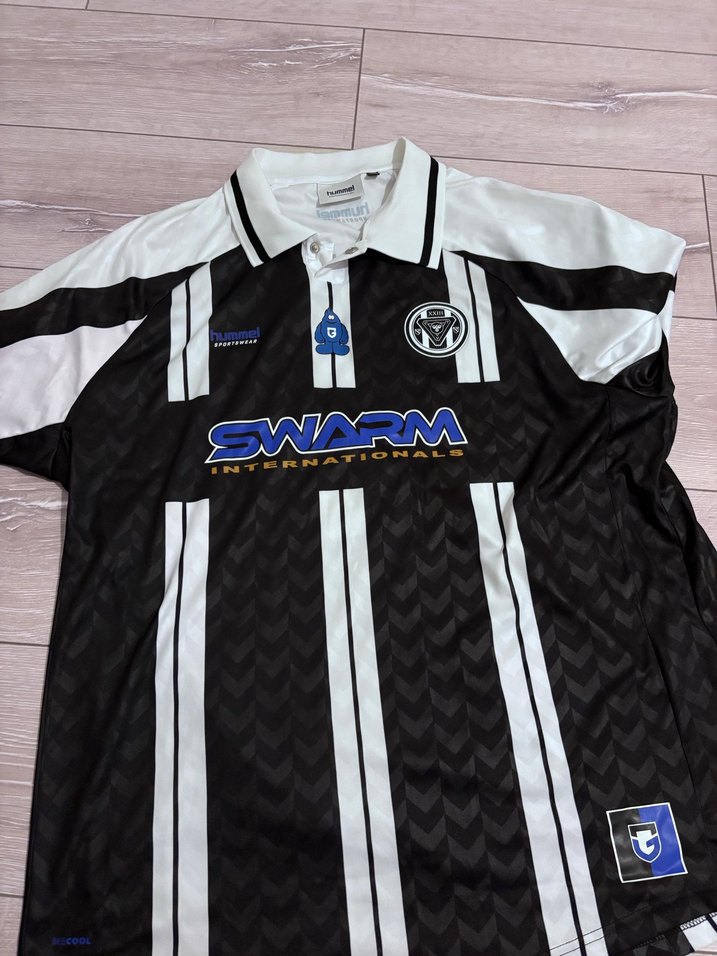 Hummel Siyah-Beyaz Desenli Kısa Kollu Forma - Görsel 2