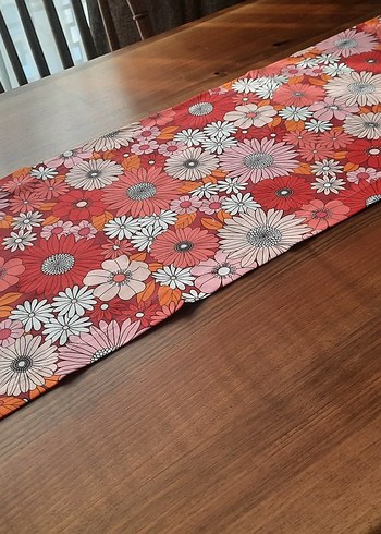 Çiçek Desenli Renkli Masa Örtüsü - Görsel 4