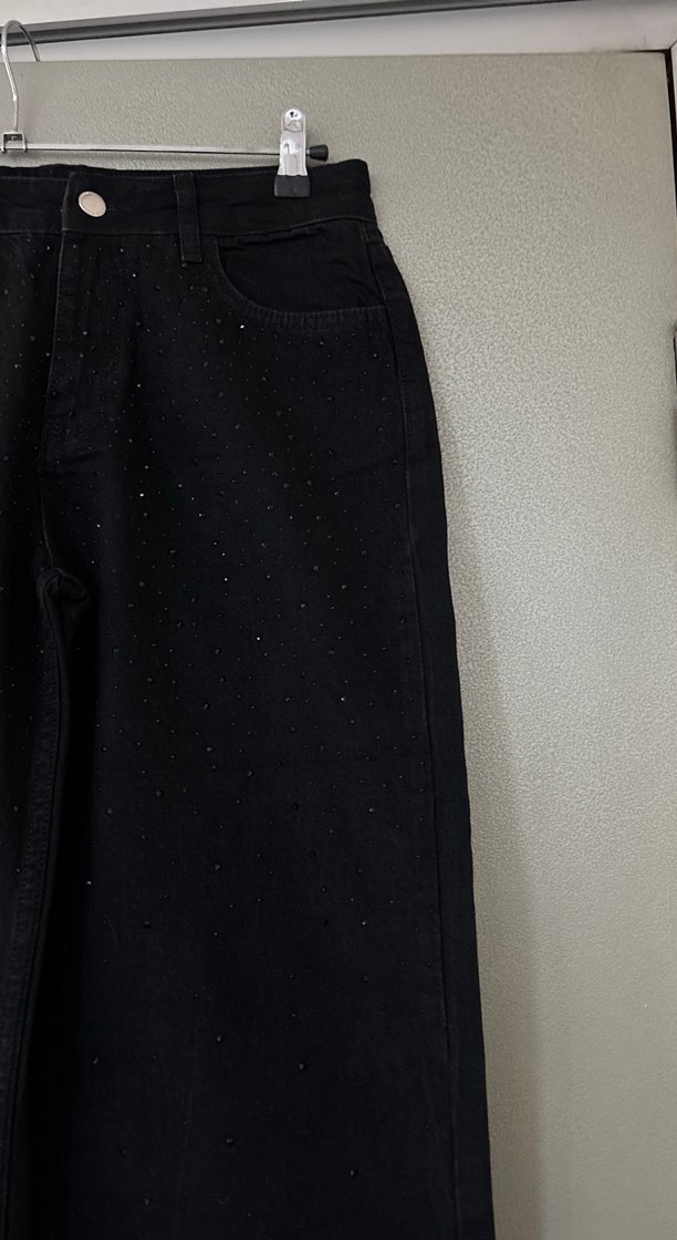 Taşlı Siyah Midi Boy Bol Kesim Kadın Kot Pantolon - Görsel 2