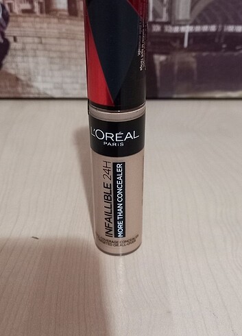 LOREAL PARİS İNFAİLLİBLE KAPATICI 327