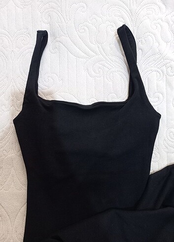 xs Beden Bershka midi boy siyah elbise