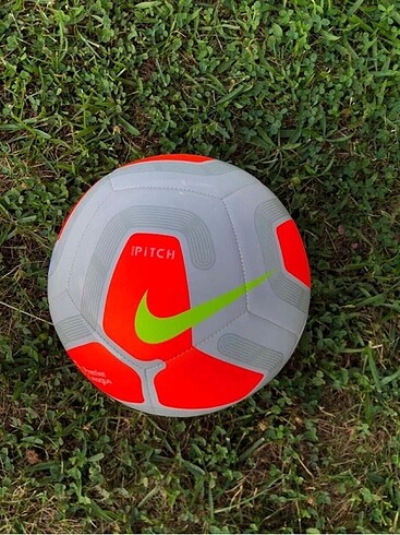 Nike Futbol Topu