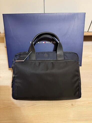 Tommy Hilfiger Çanta