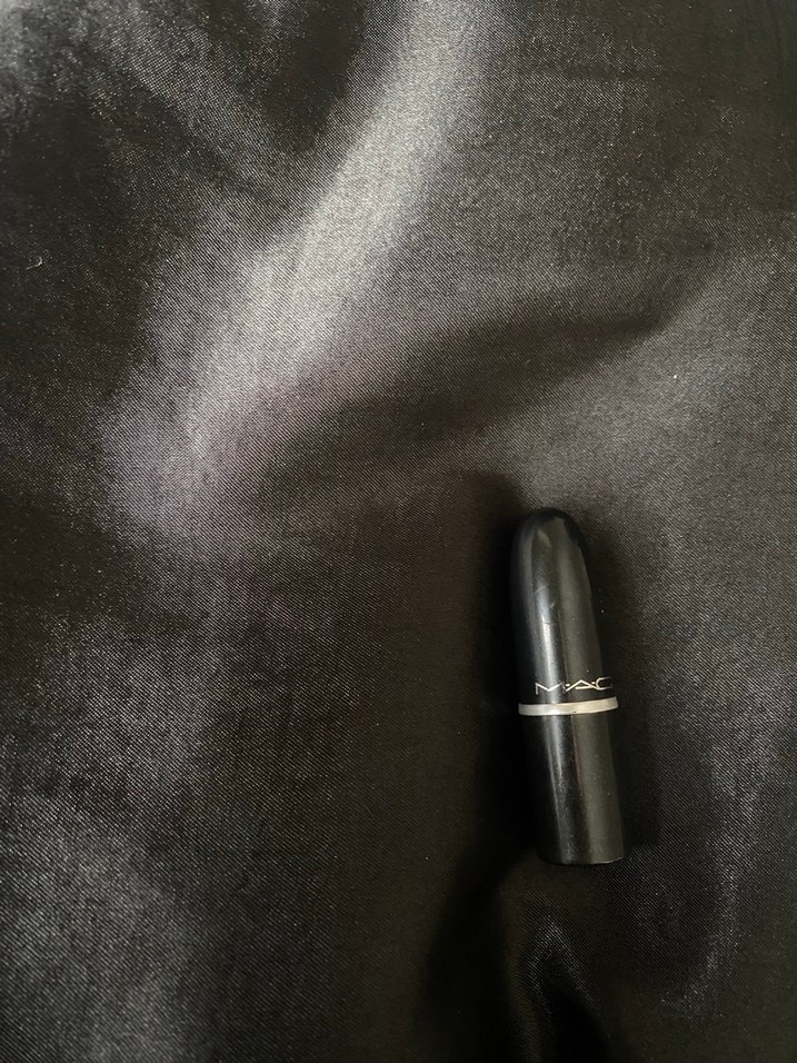 MAC Kırmızı Ruj - Görsel 5