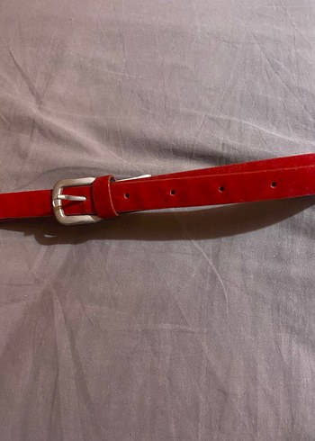 Kırmızı Parlak Deri Kadın Kemer - Görsel 2