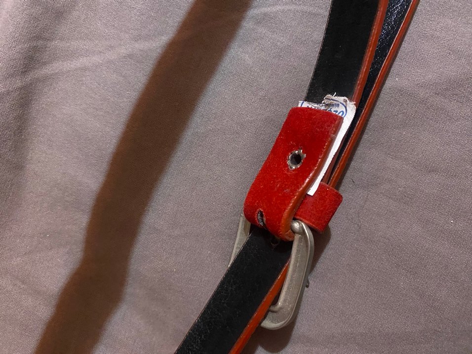 Kırmızı Parlak Deri Kadın Kemer - Görsel 3