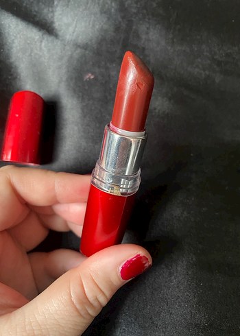 Parlak Kırmızı Ruj - Görsel 2
