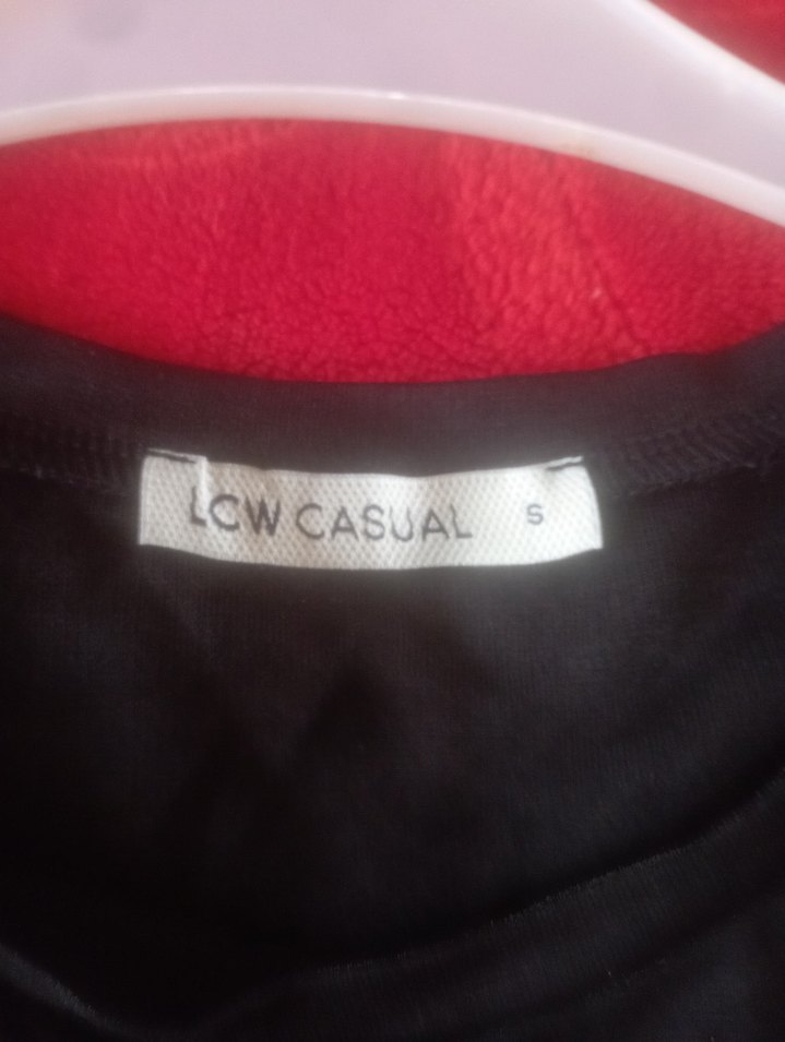 LC Waikiki Siyah Drapeli Kısa Kollu Hamile Tunik - Görsel 3