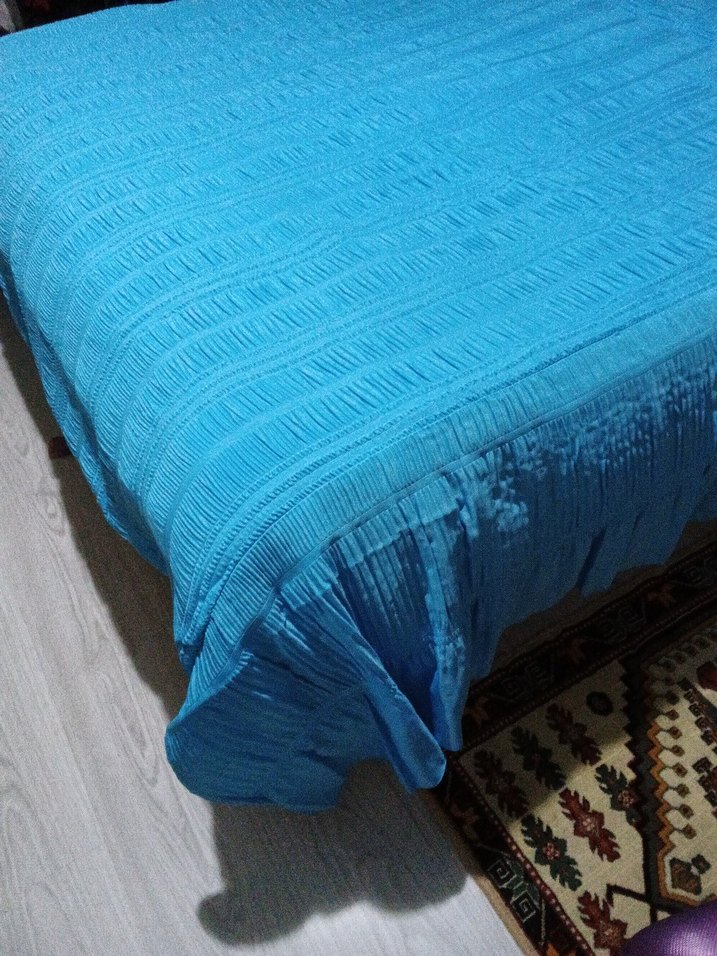 Mavi Düz Yatak Örtüsü - Görsel 2