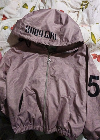 Bej Kapüşonlu Kadın Spor Ceket yağmurluk - Görsel 3