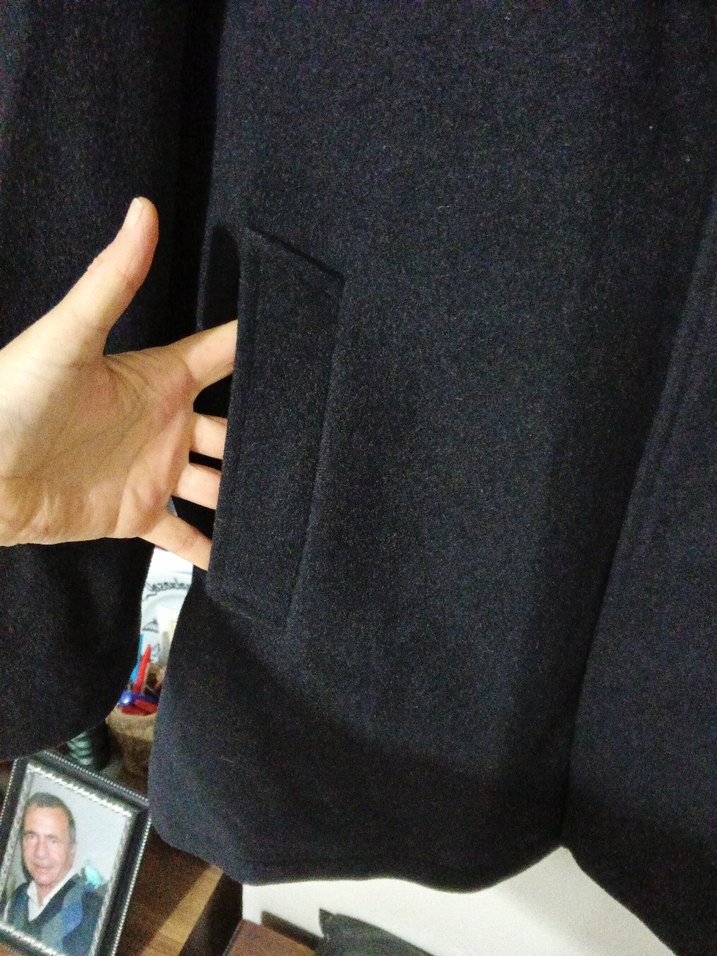 Düğmeli Siyah Erkek kaşe kaban - Görsel 4