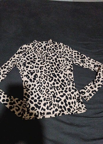 Leopar Desenli Uzun Kollu Balıkçı Yaka Bluz - Görsel 2