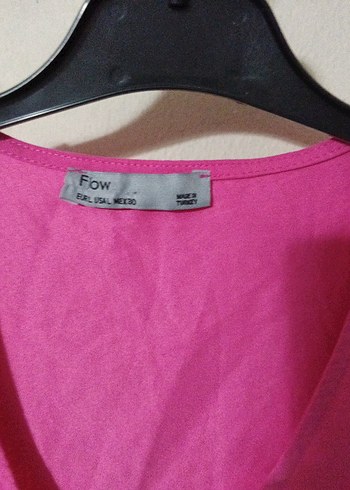 Pembe V Yaka Midi Elbise - Görsel 4