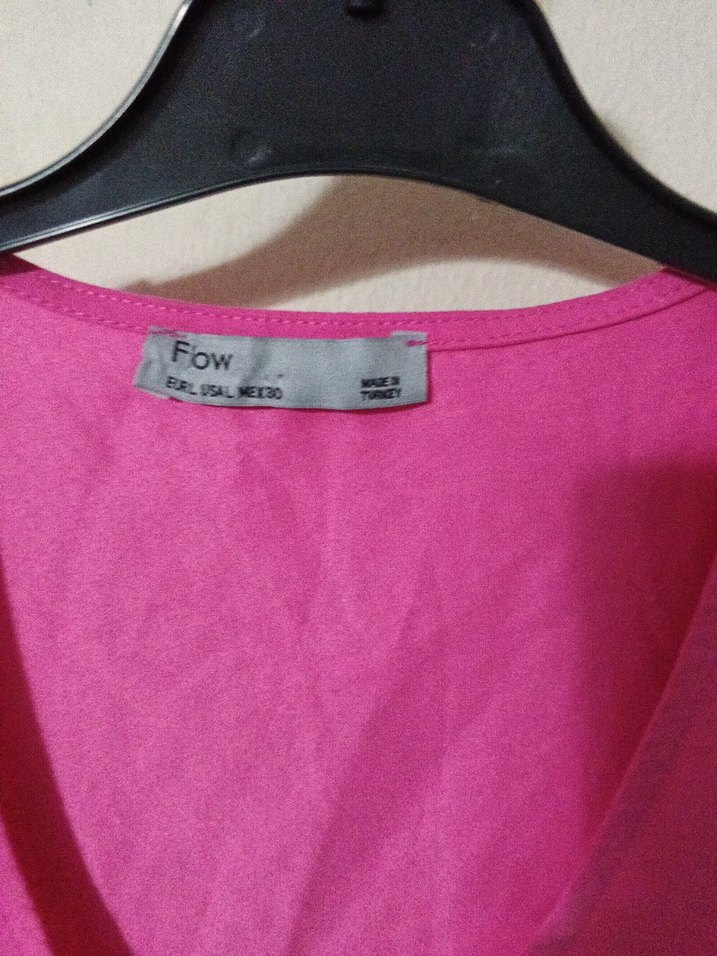 Pembe V Yaka Midi Elbise - Görsel 4