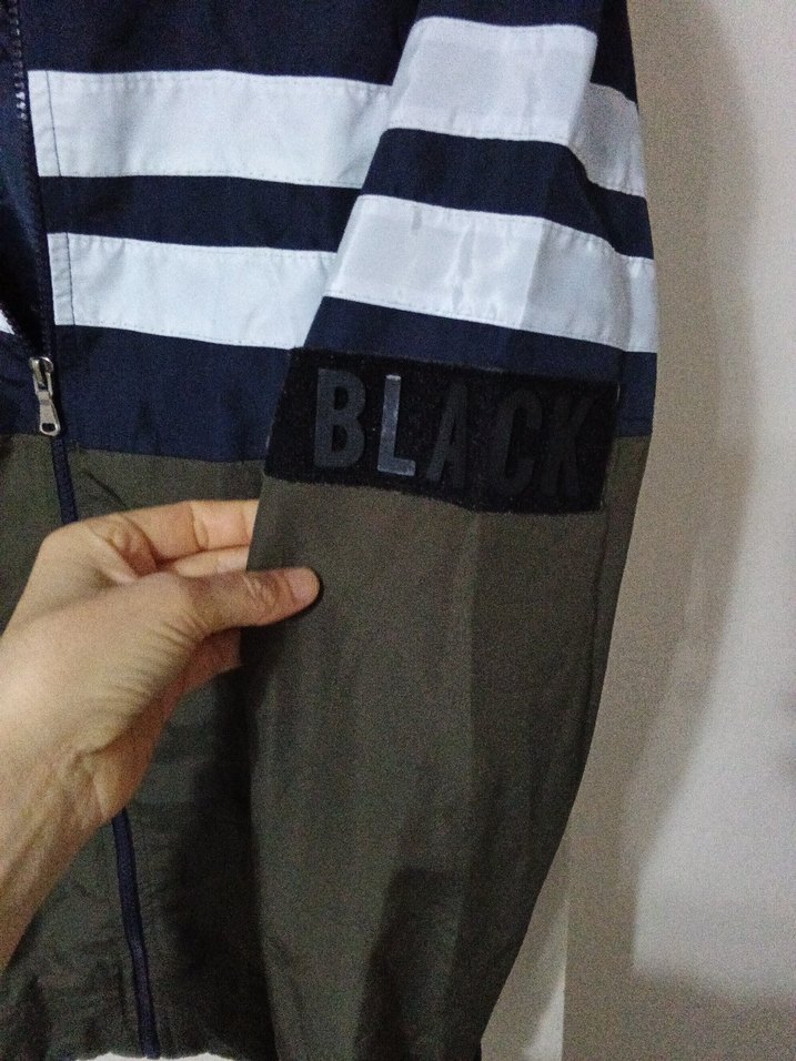 Haki ve Lacivert Renkli Fermuarlı Streetwear mont - Görsel 4