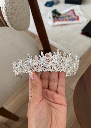 Diğer Kristal Taşlı Gelin Tacı