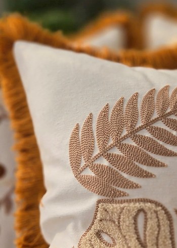 Bohem Tarz İşlemeli Kahverengi Kırlent - Görsel 2