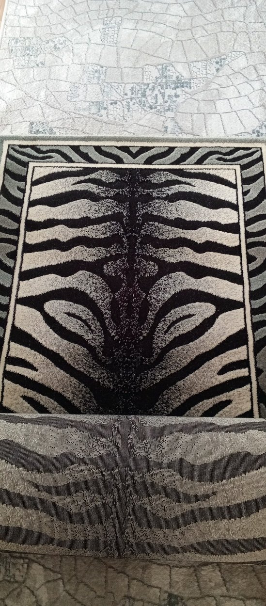 Gri Zebra Desenli Modern Halı - Görsel 3