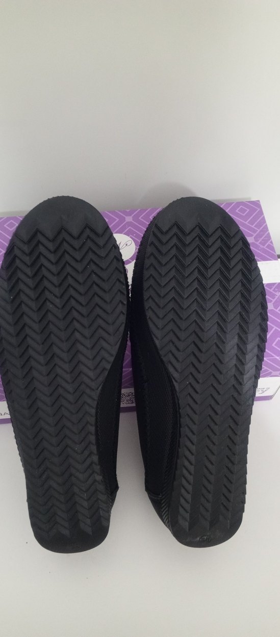 Siyah Dantel Detaylı Kadın Topuklu Babet - Görsel 4