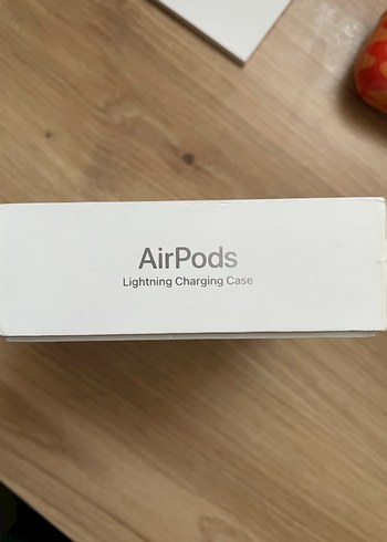 Apple AirPods 3rd Generation, Lighting Cahrging Case - Görsel 8