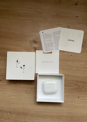 Apple AirPods 3rd Generation, Lighting Cahrging Case - Görsel 2