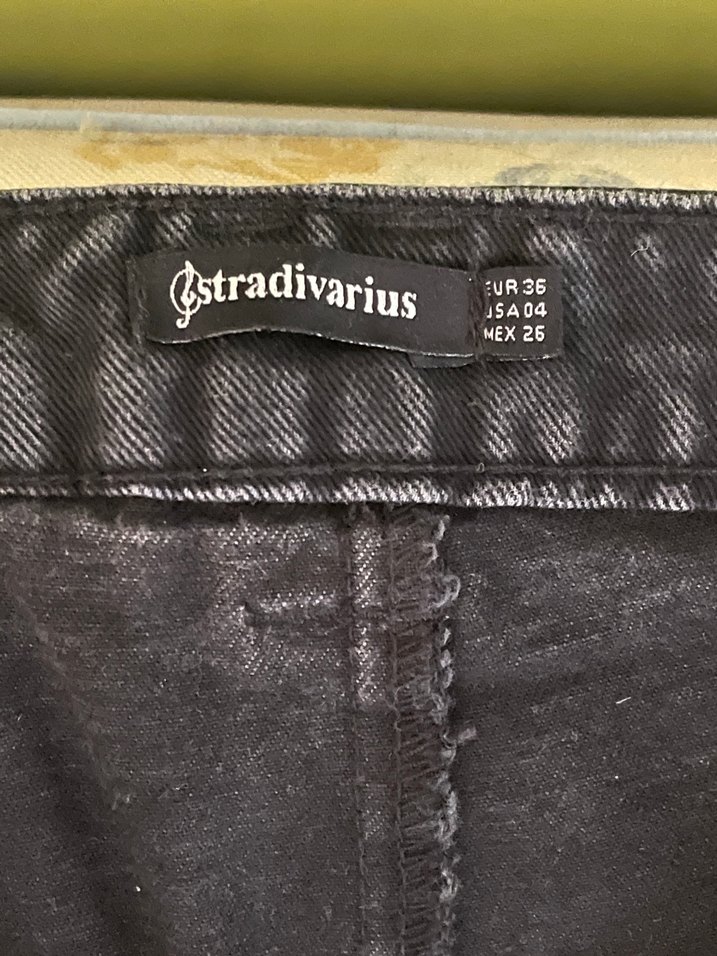Stradivarius Düğmeli Siyah Midi Denim Mini Etek - Görsel 3
