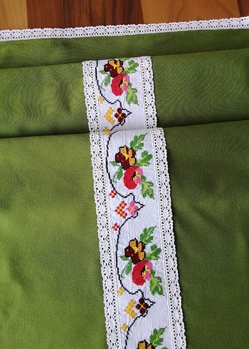 Kanaviçe detaylı runner masa örtüsü - Görsel 3