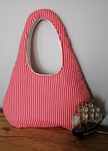 Kırmızı Çizgili Kadın Günlük Çanta - Görsel 2