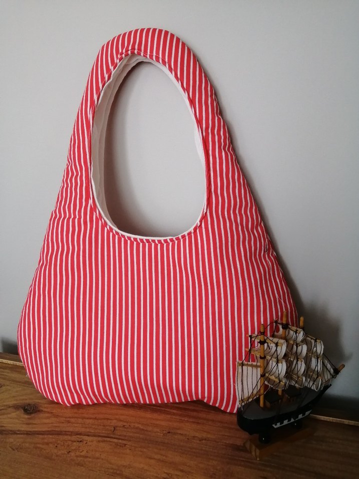 Kırmızı Çizgili Kadın Günlük Çanta - Görsel 2