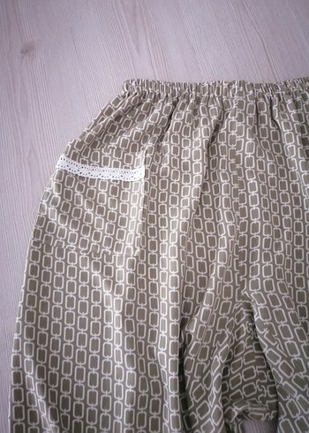 Çağla yeşili cepte dantel detaylı BURSA Şalvarı  - Görsel 4