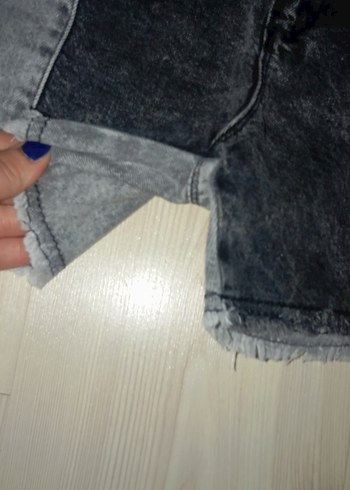 13-14 Yaş Beden gri Renk Gri Bağlama Desenli Düğmeli Mini Denim Şort