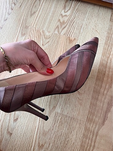 39 Beden Nine west topuklu