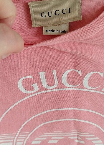 Gucci Gucci.