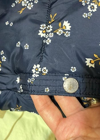 Kız Çocuk Çiçek Desenli Fermuarlı Mont - Görsel 4