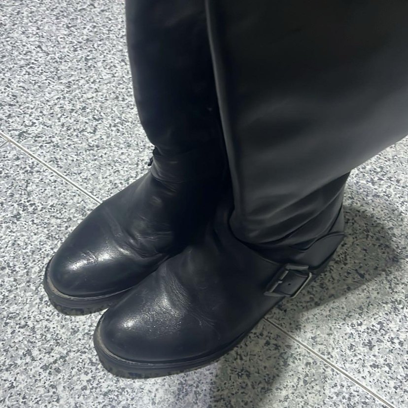 Kadın Siyah Deri Tokalı Dizüstü Çizmeler - Görsel 3