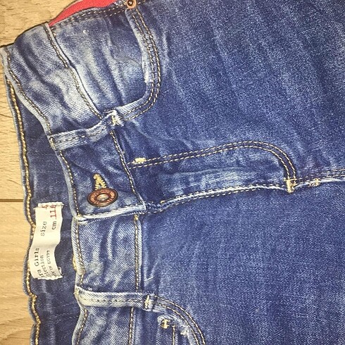 6 Yaş Beden lacivert Renk Zara jean pantolon