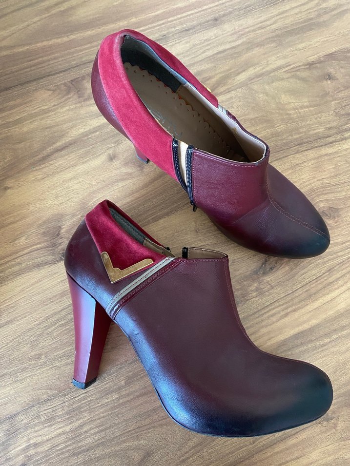 Bordo Deri Tokalı Yüksek Topuklu Kadın Bot - Görsel 2