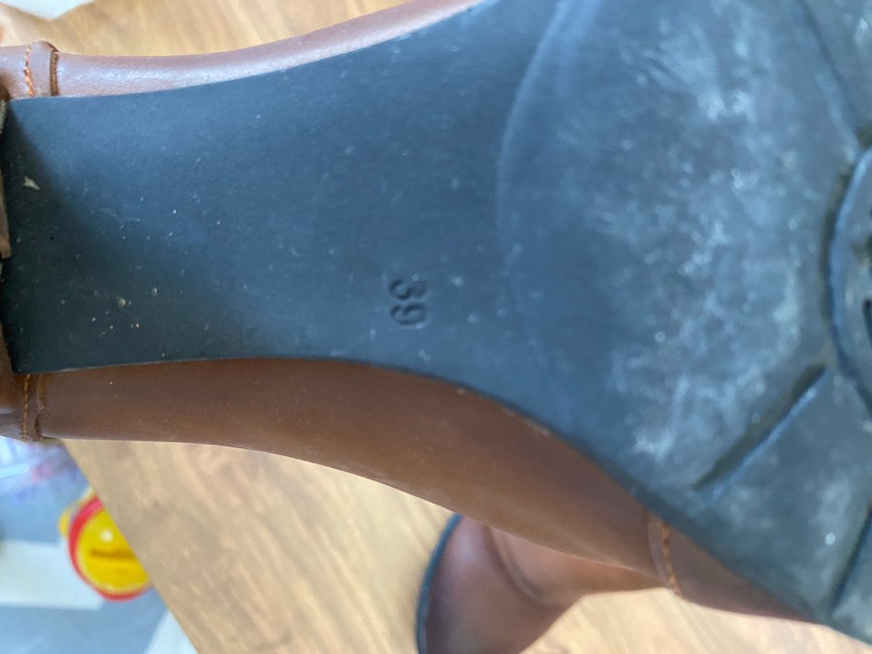 Kahverengi Deri Tokalı Kadın Topuklu Bot - Görsel 2