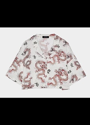s Beden Bershka ejderha desenli crop yazlık kısakollu gömlek